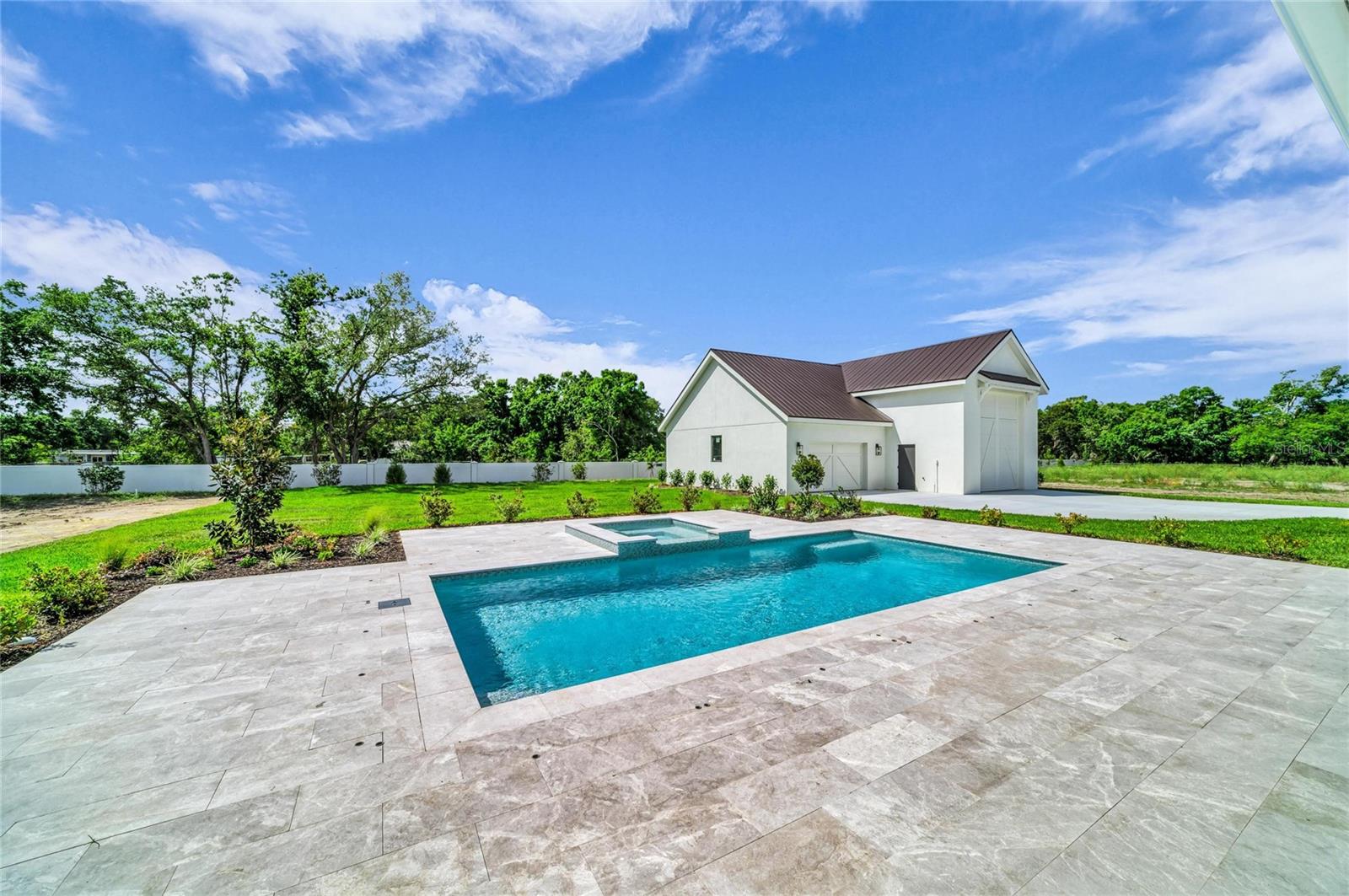 PALADIN ESTATES - Residential