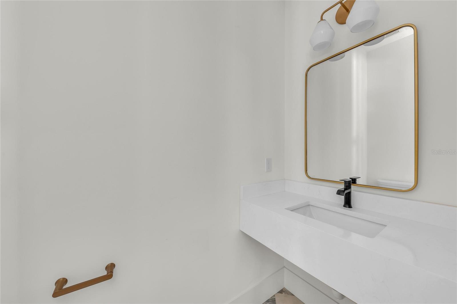 PALADIN ESTATES - Residential