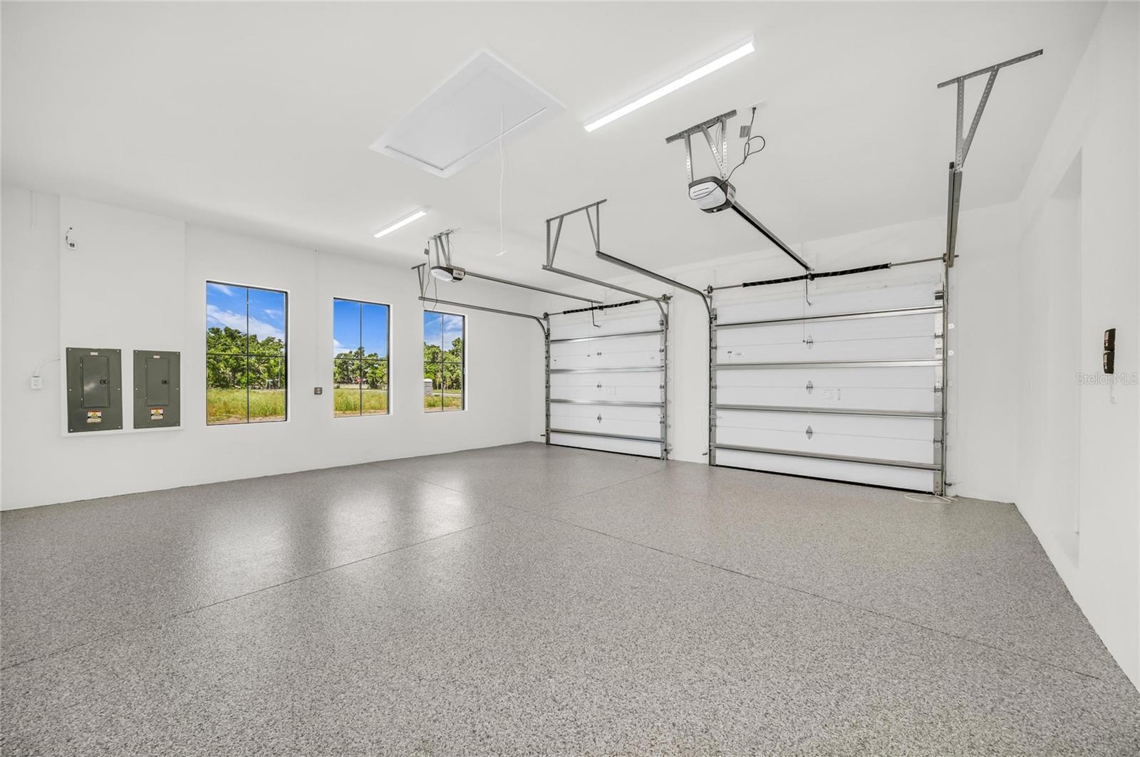 PALADIN ESTATES - Residential