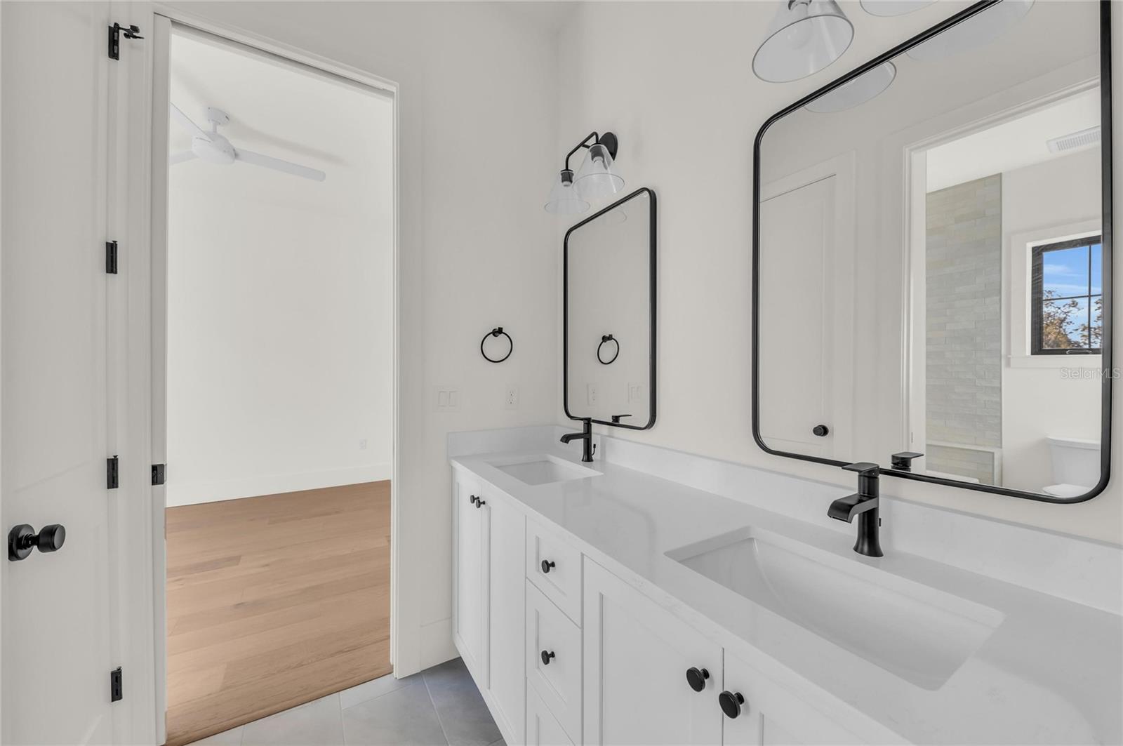 PALADIN ESTATES - Residential