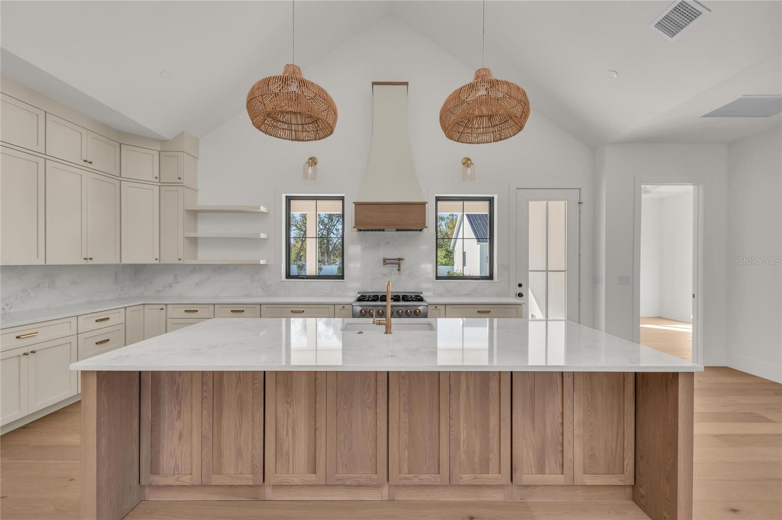 PALADIN ESTATES - Residential