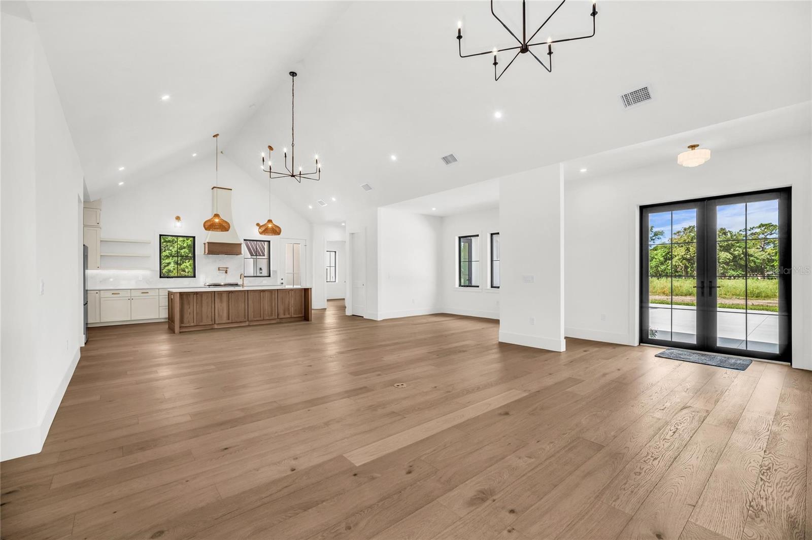 PALADIN ESTATES - Residential