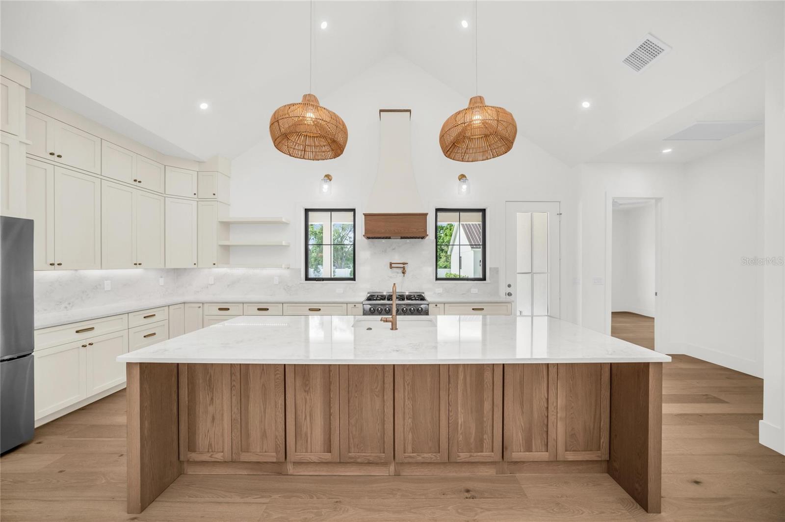 PALADIN ESTATES - Residential