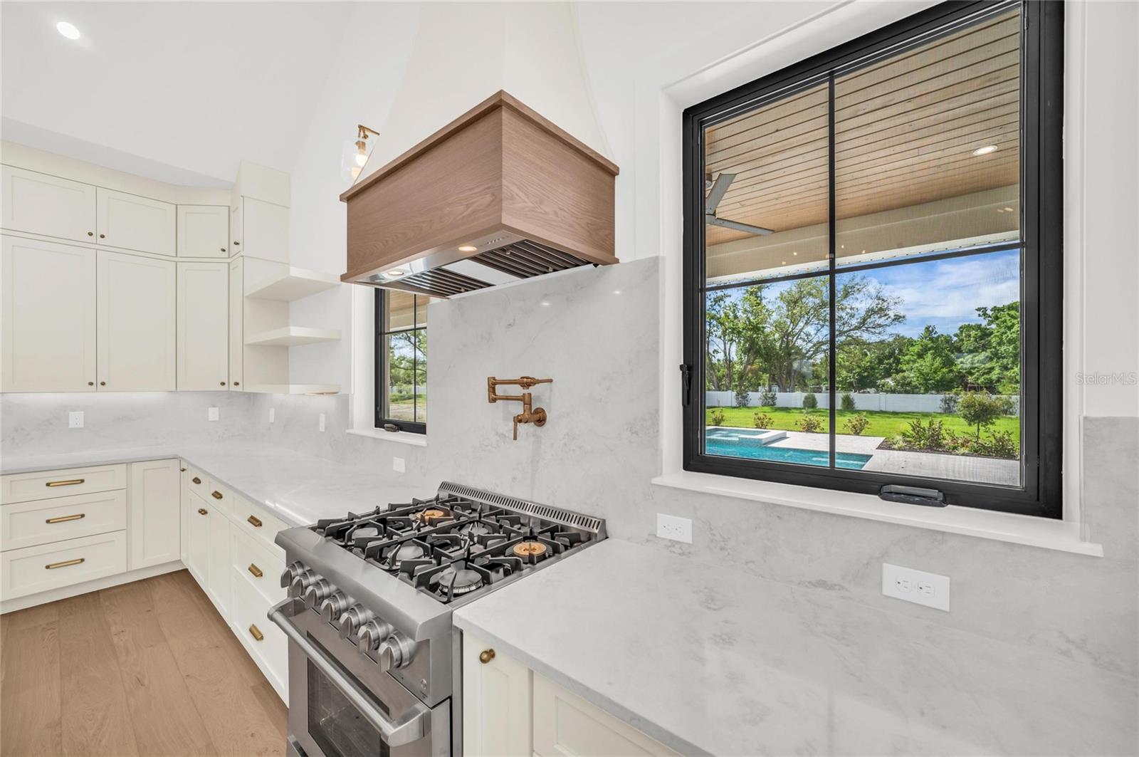 PALADIN ESTATES - Residential