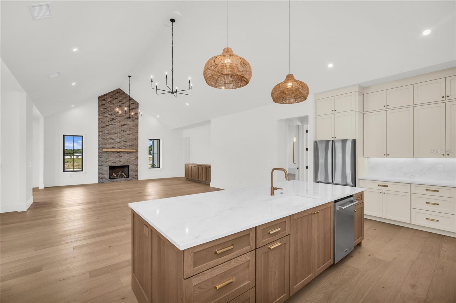 PALADIN ESTATES - Residential