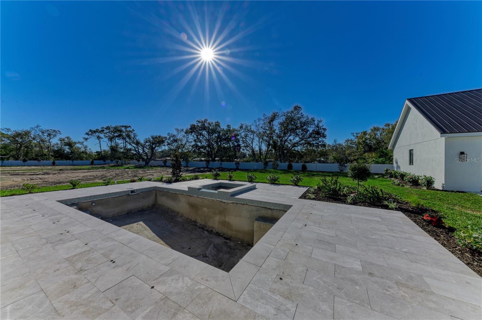 PALADIN ESTATES - Residential