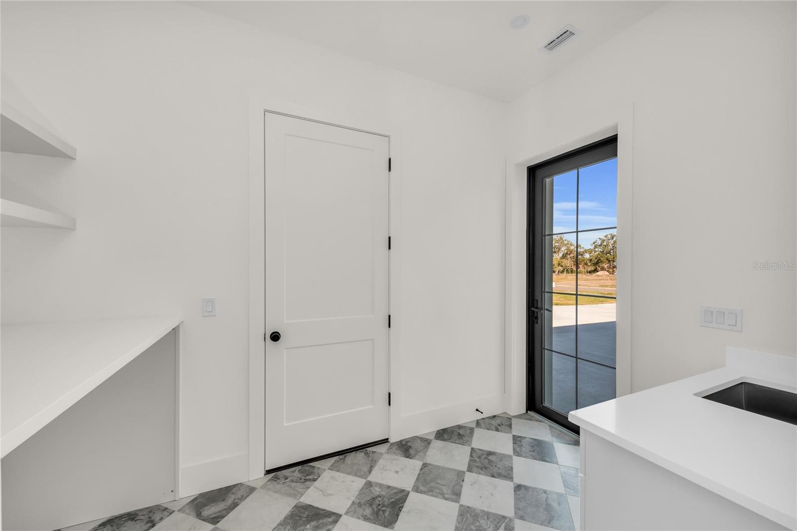 PALADIN ESTATES - Residential