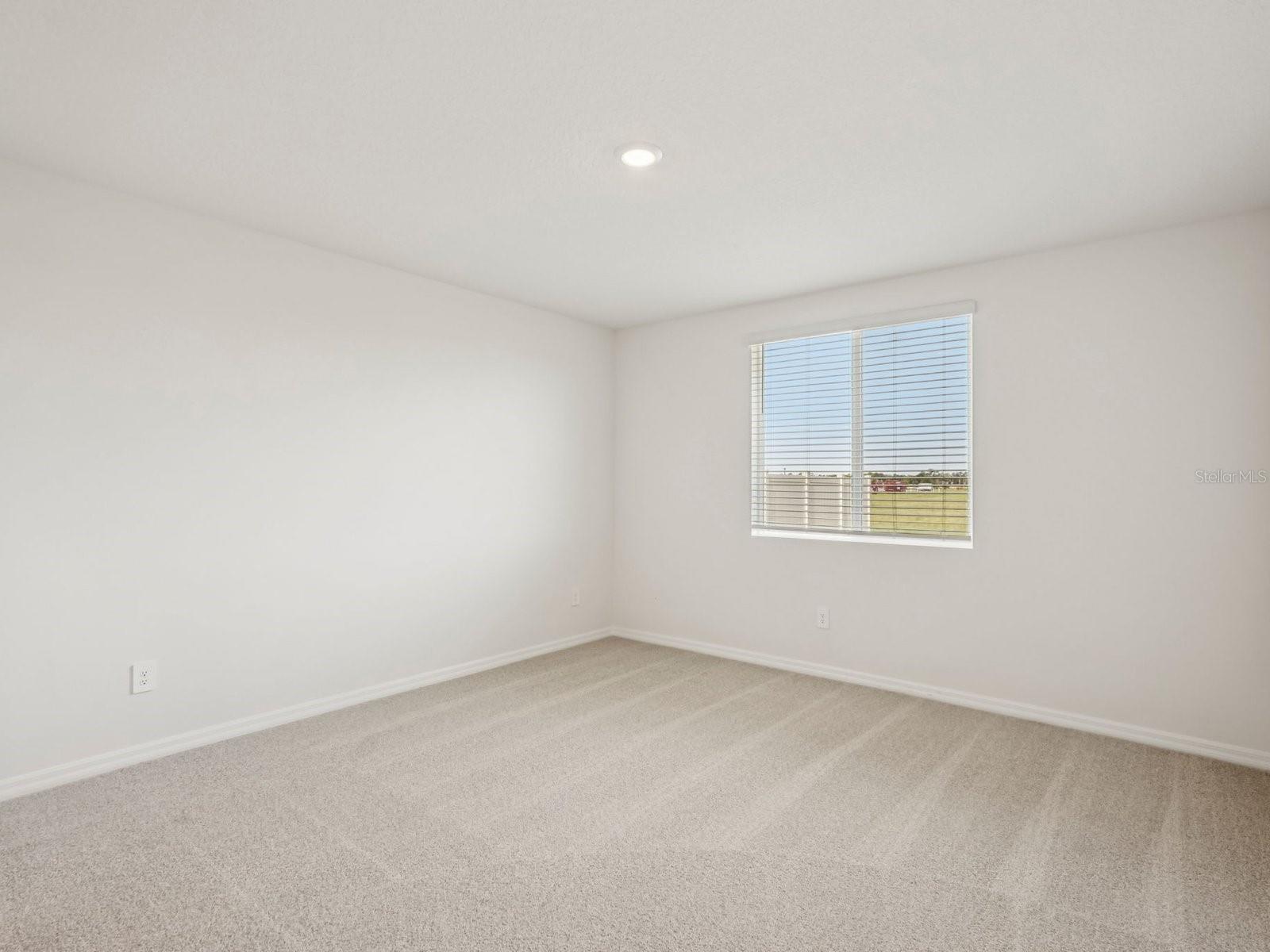 MAGNOLIA BAY - Residential