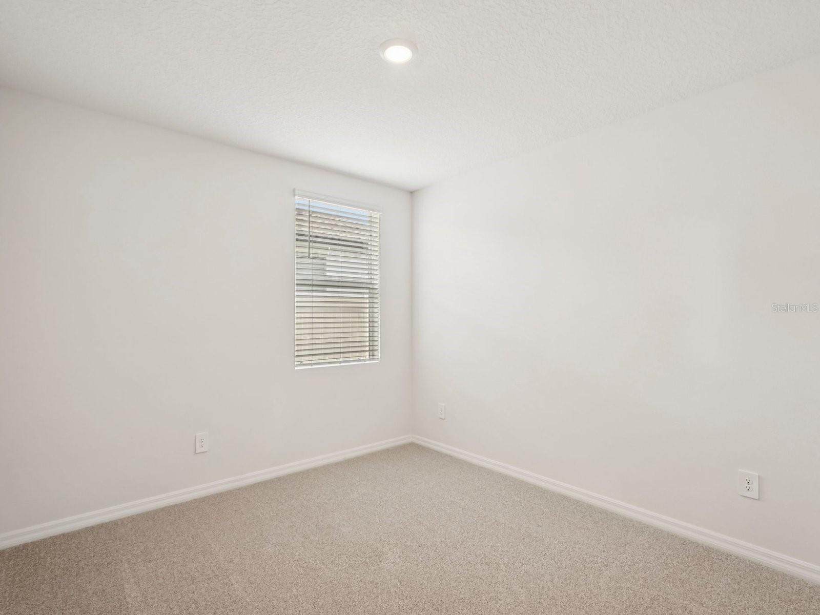 MAGNOLIA BAY - Residential