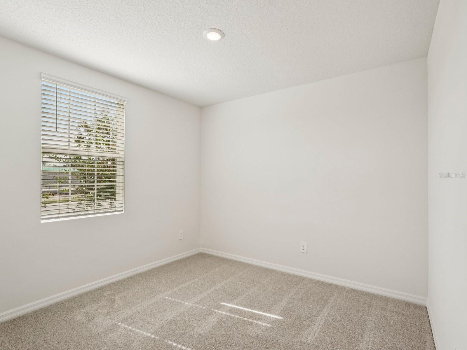 MAGNOLIA BAY - Residential