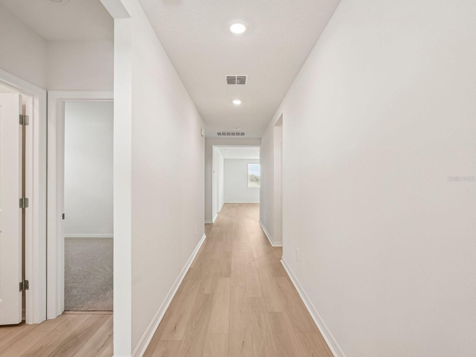 MAGNOLIA BAY - Residential