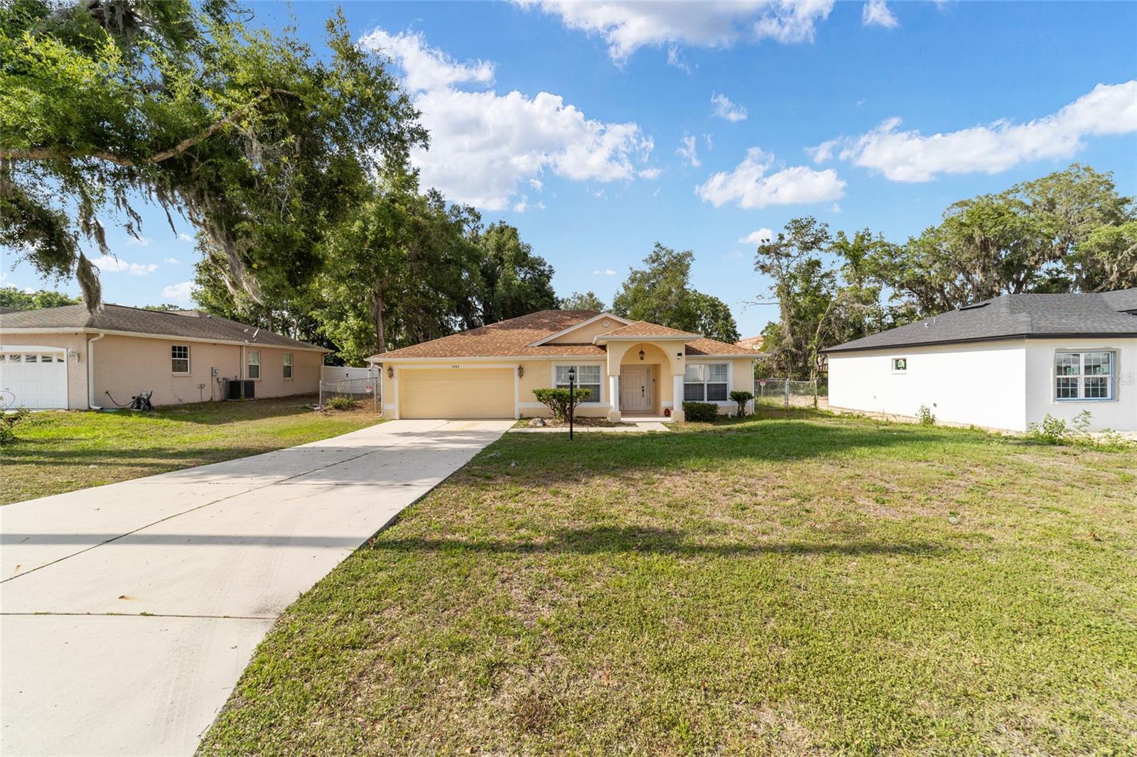 MARION OAKS UN 07 - Residential