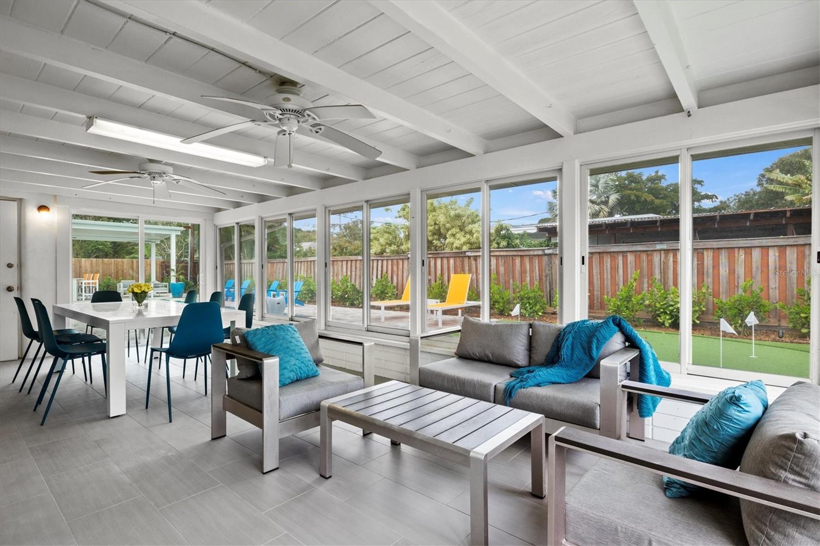 RINGLING PARK - Residential Lease