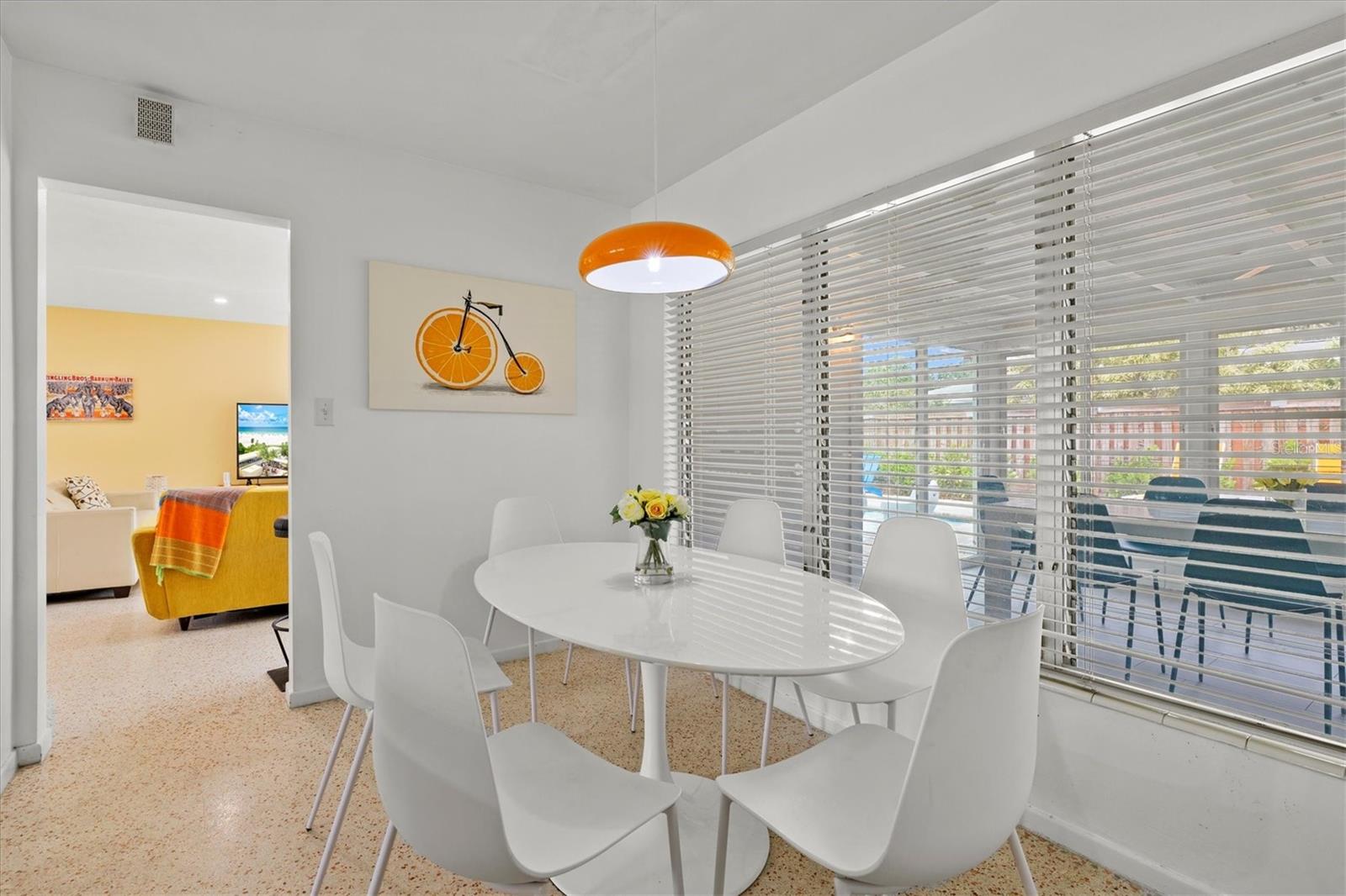 RINGLING PARK - Residential Lease