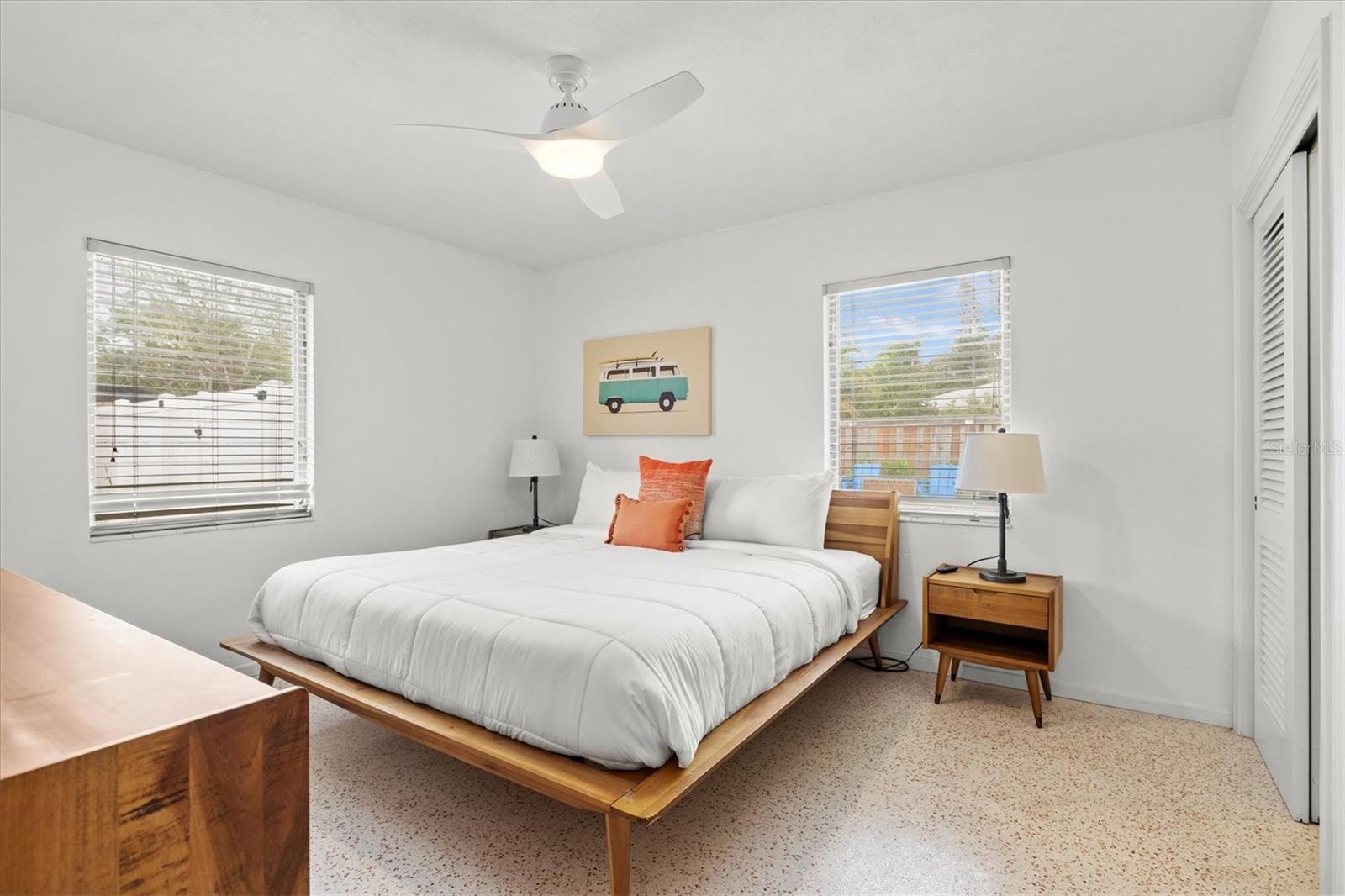 RINGLING PARK - Residential Lease