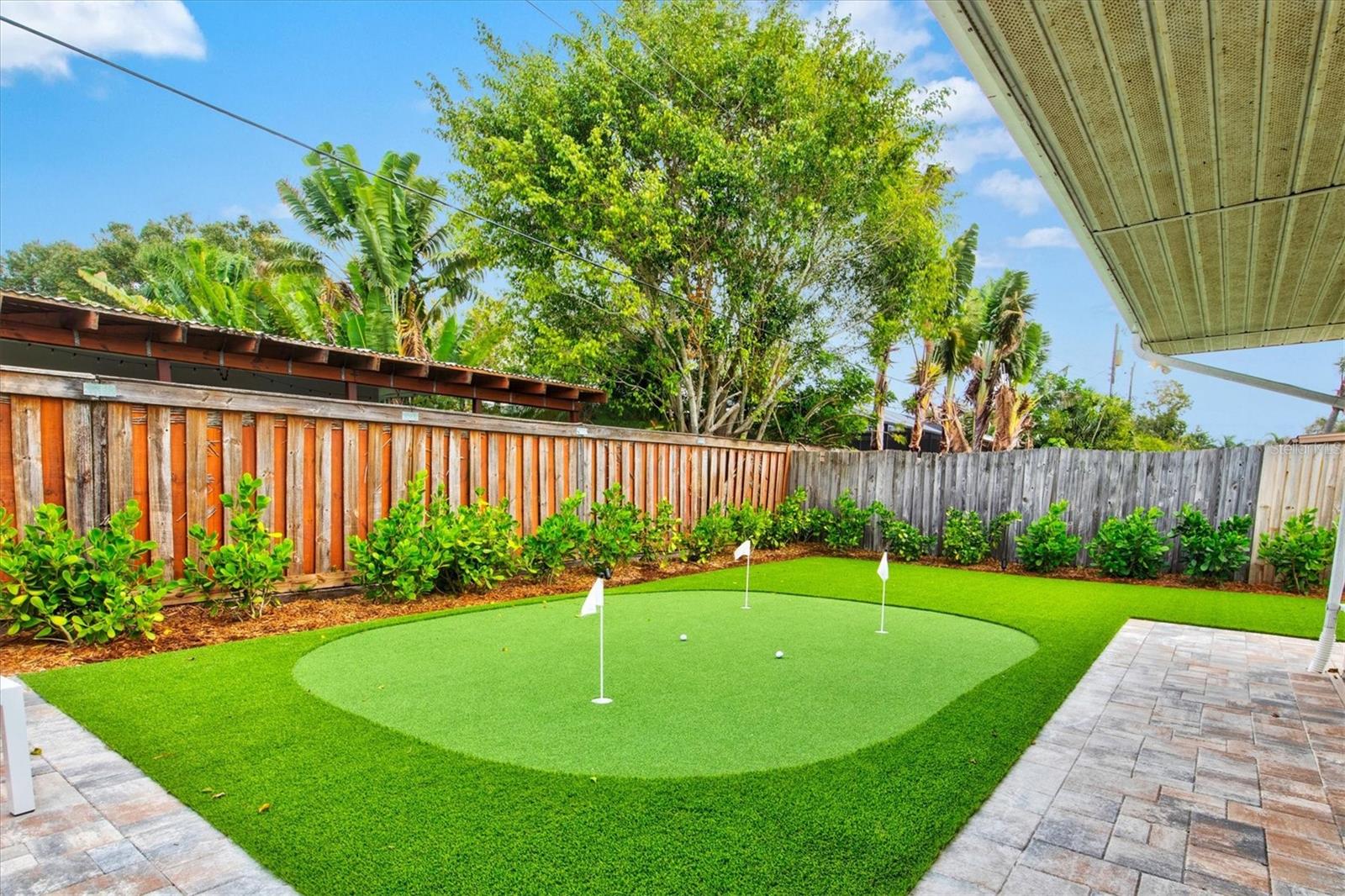 RINGLING PARK - Residential Lease