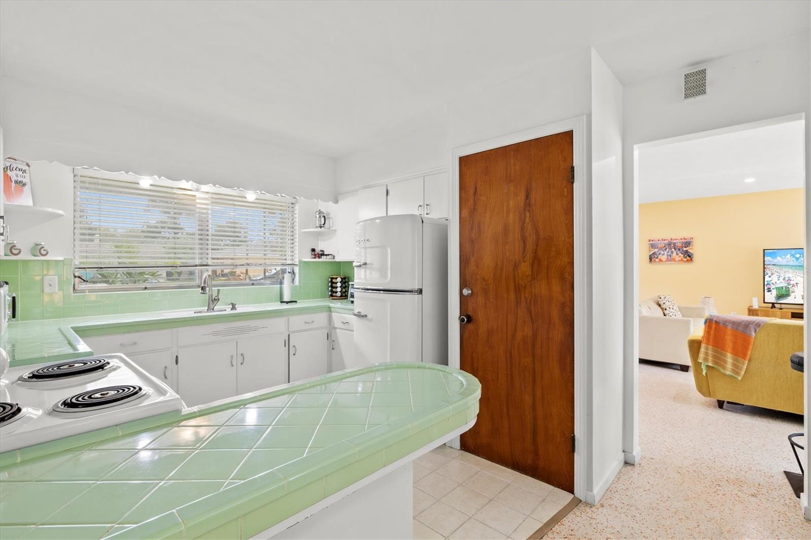 RINGLING PARK - Residential Lease