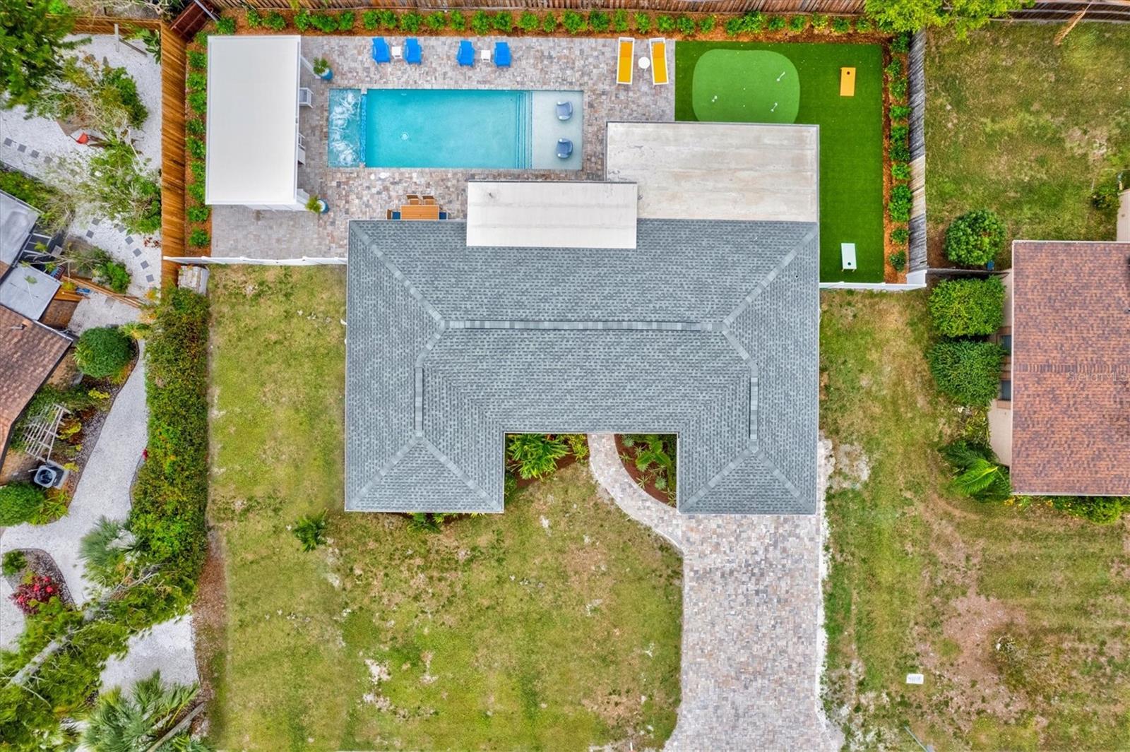 RINGLING PARK - Residential Lease