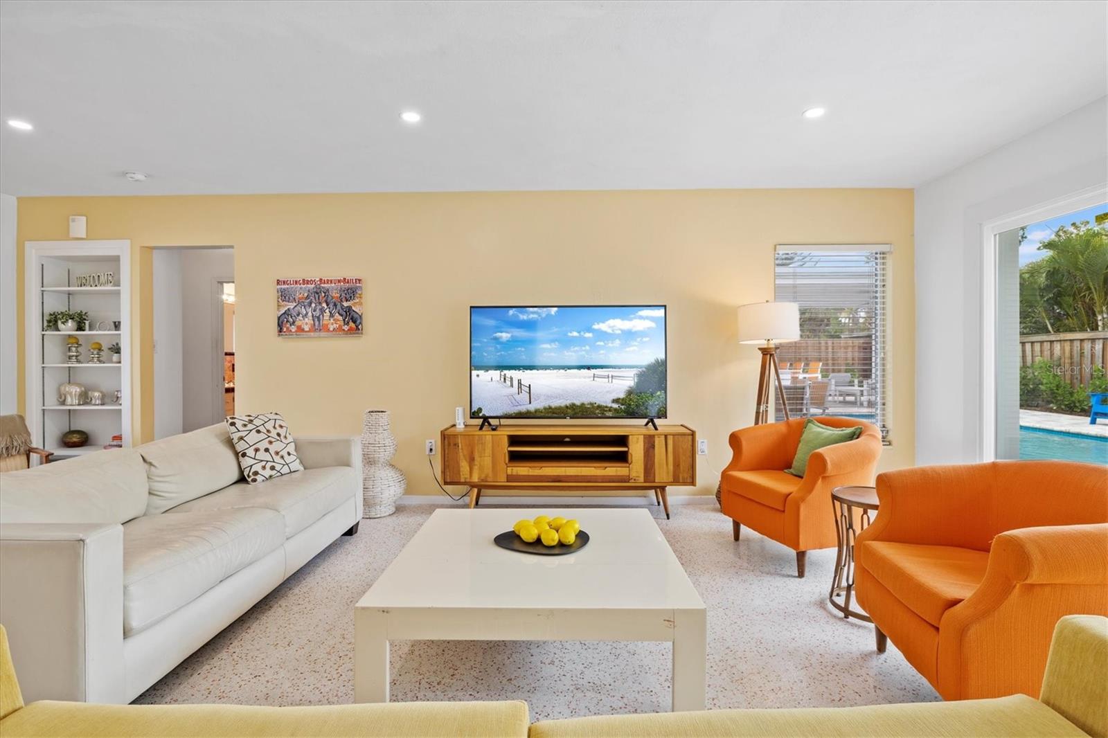 RINGLING PARK - Residential Lease