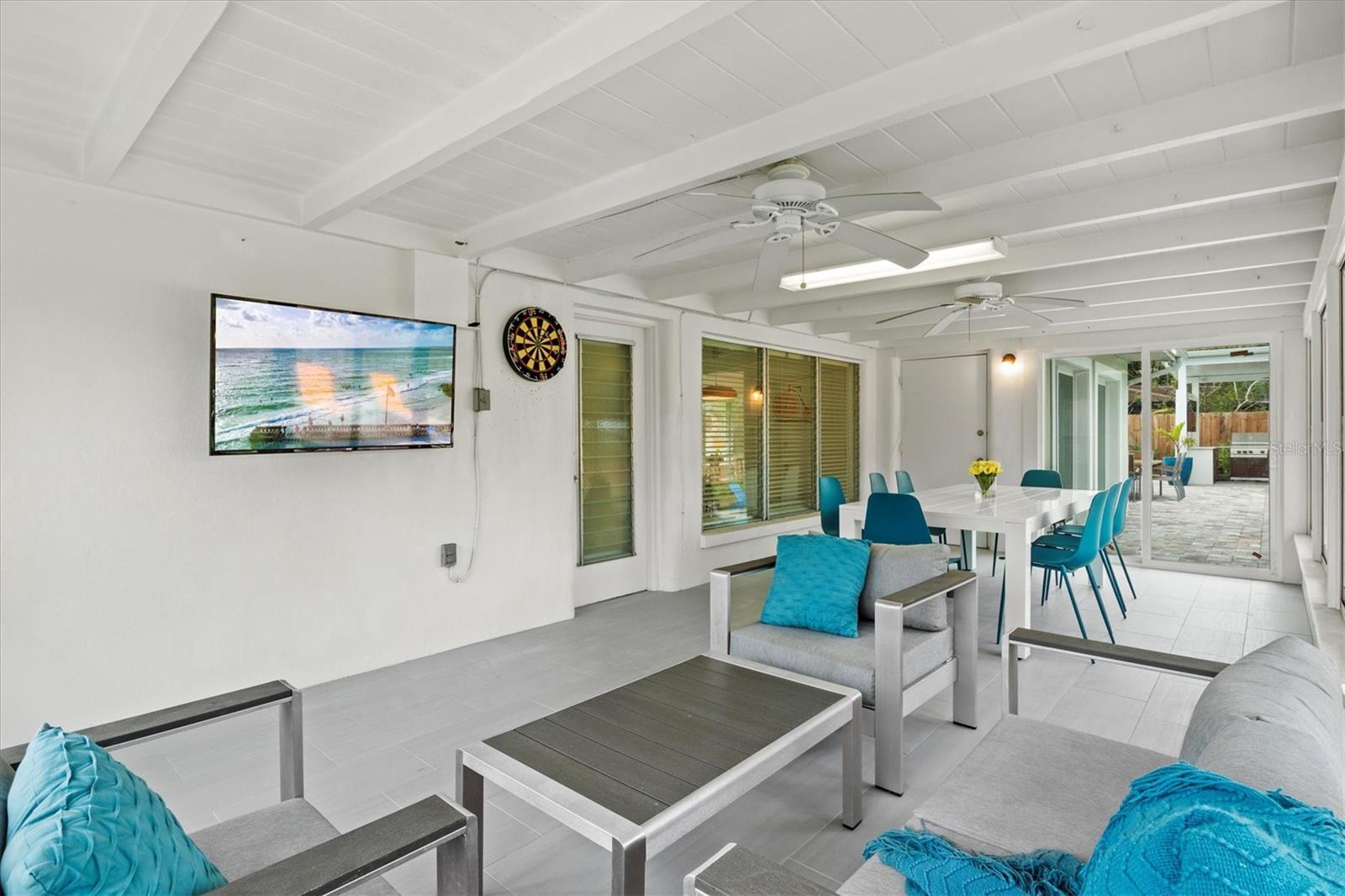 RINGLING PARK - Residential Lease