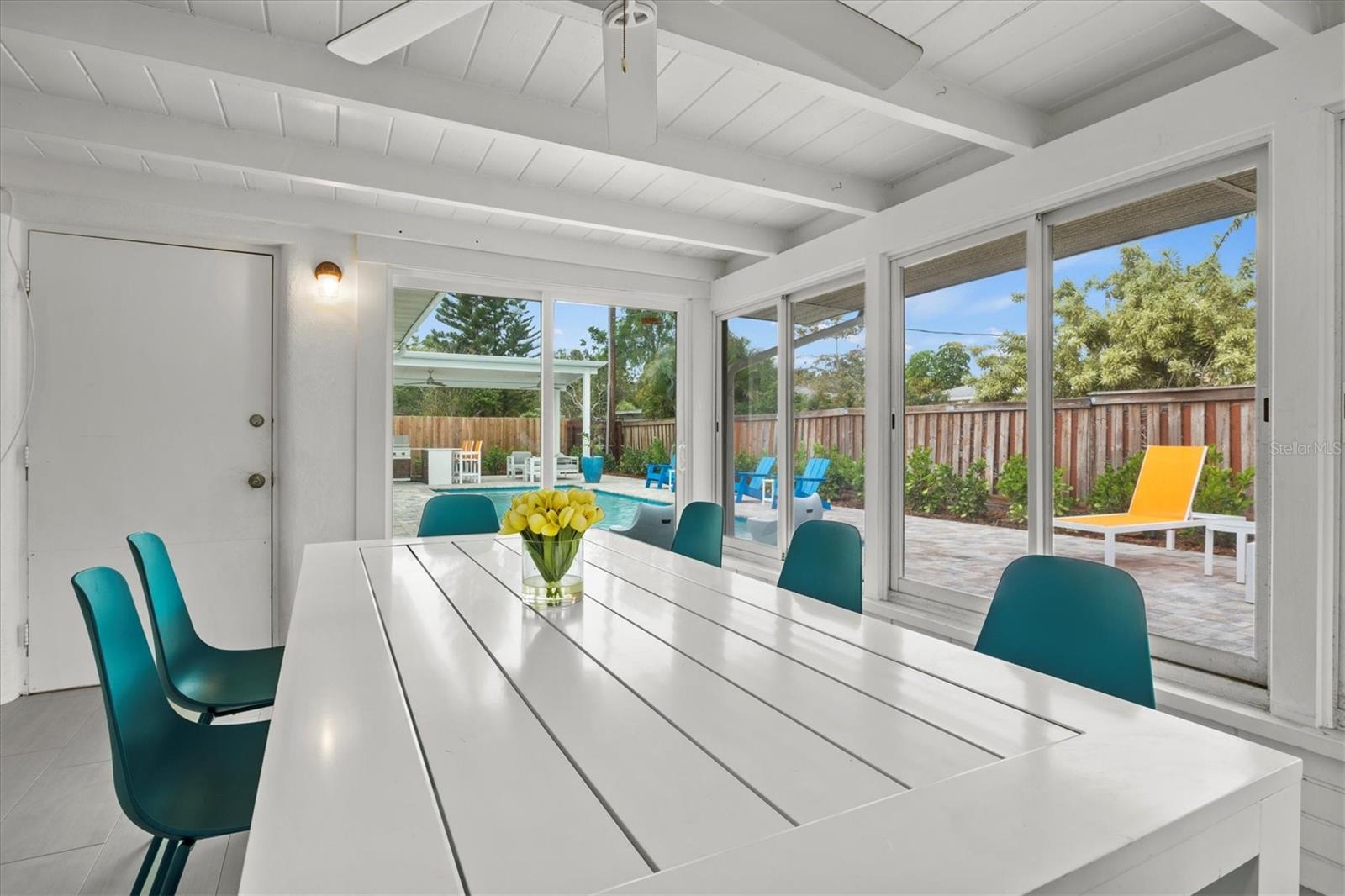 RINGLING PARK - Residential Lease