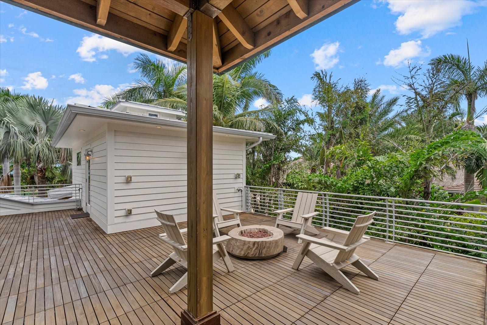 BAY BEACH - Residential
