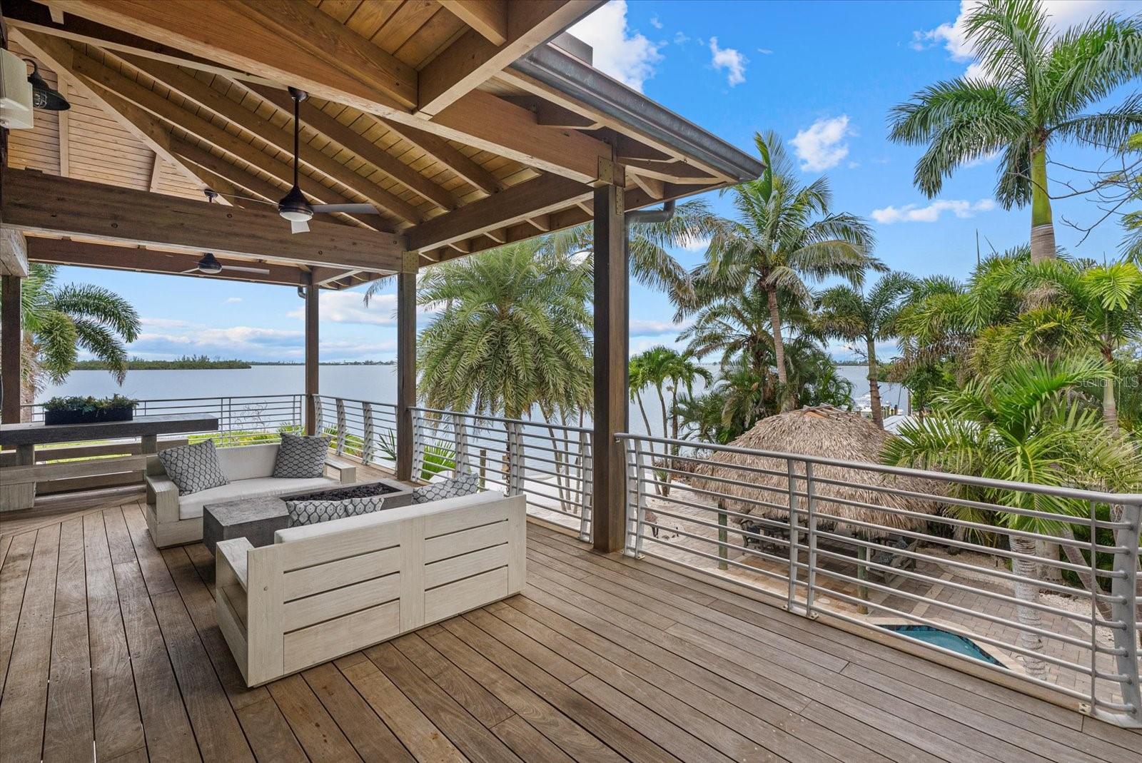 BAY BEACH - Residential