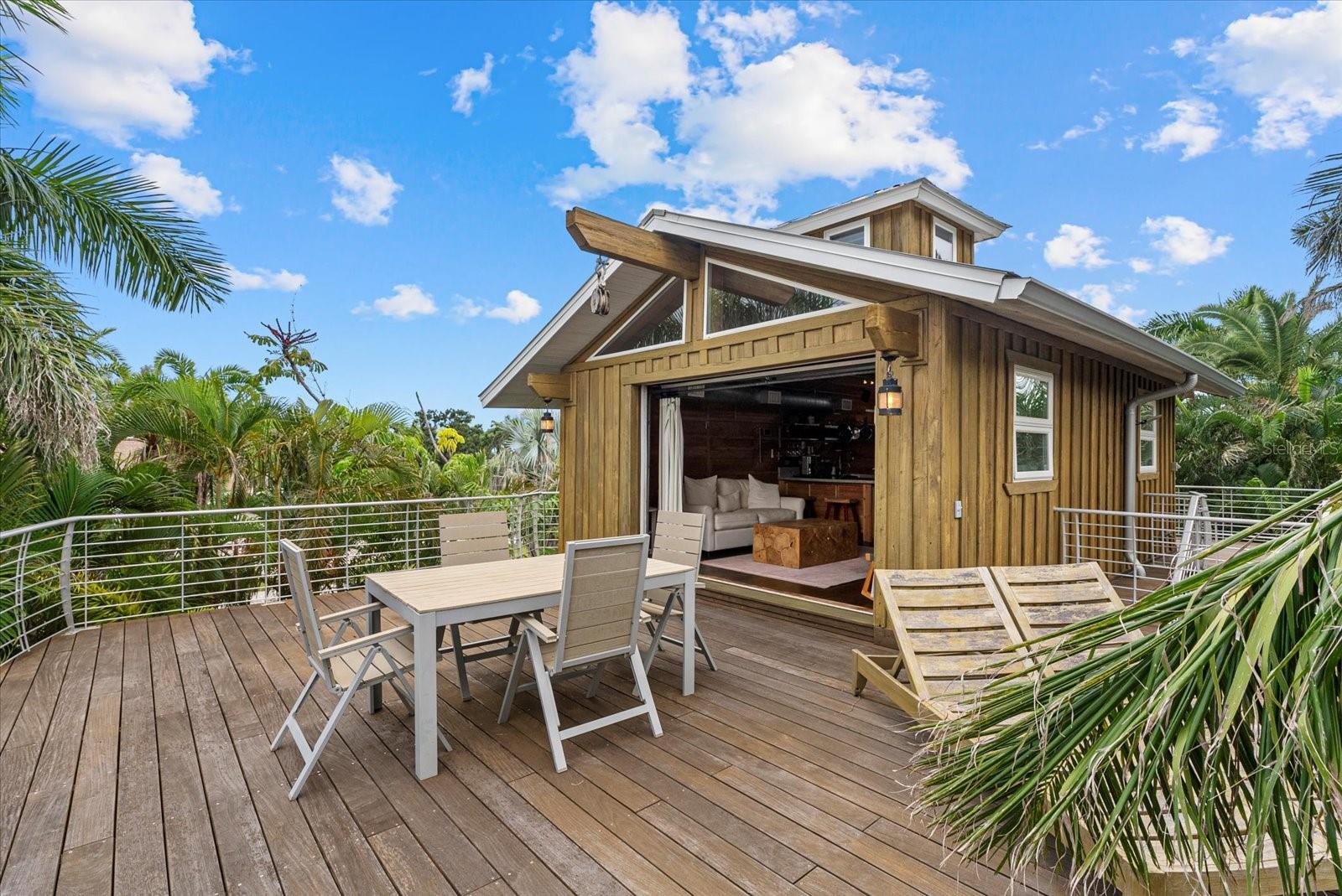 BAY BEACH - Residential