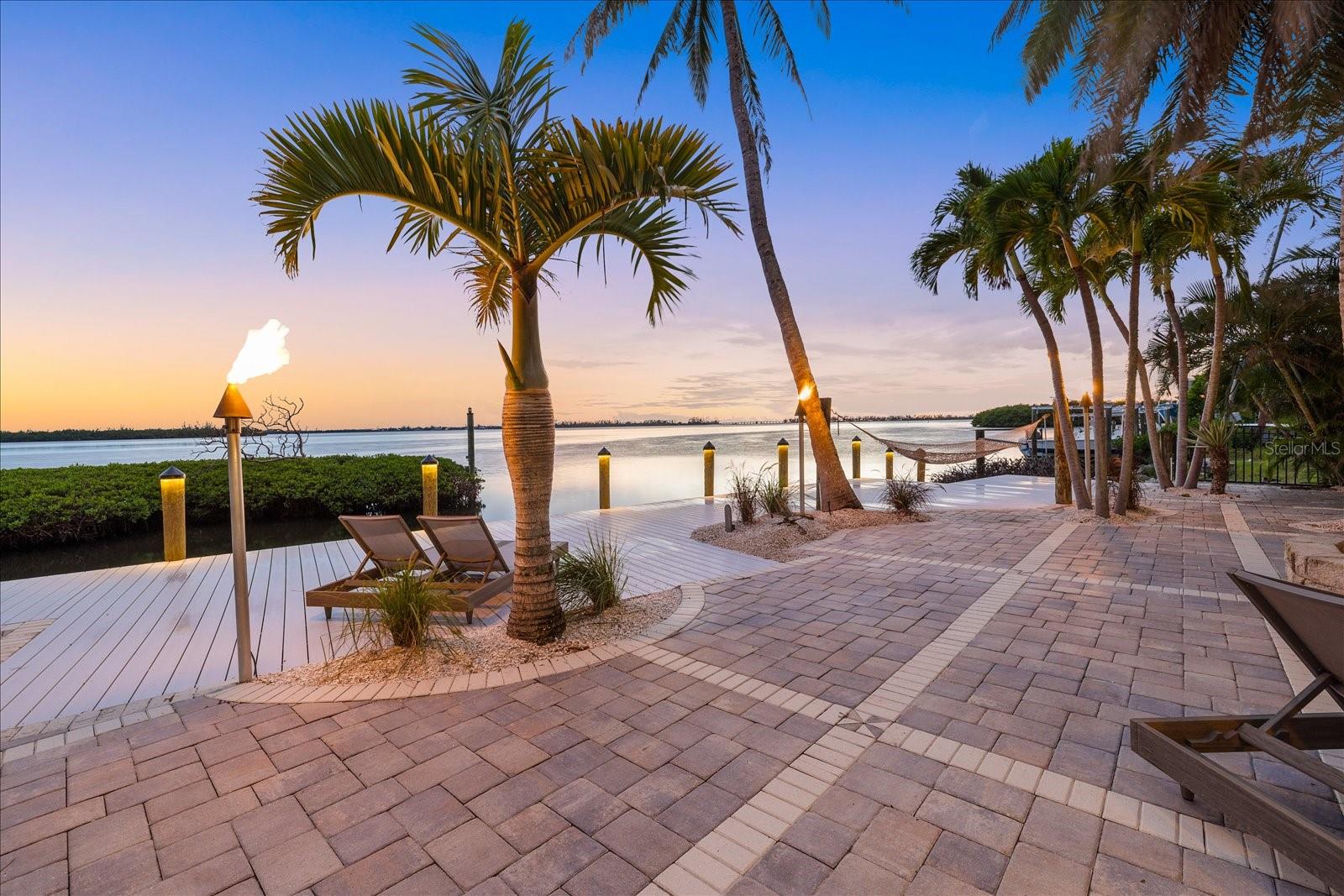 BAY BEACH - Residential