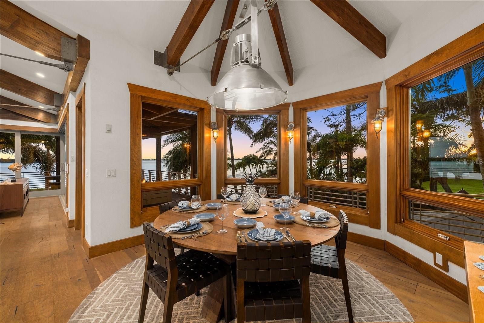 BAY BEACH - Residential
