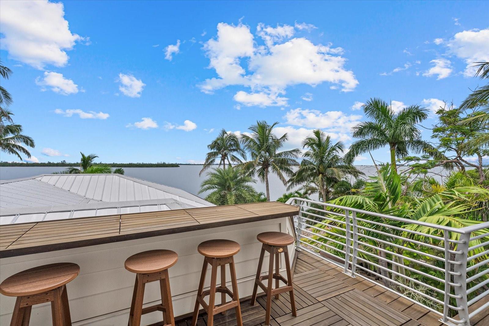 BAY BEACH - Residential