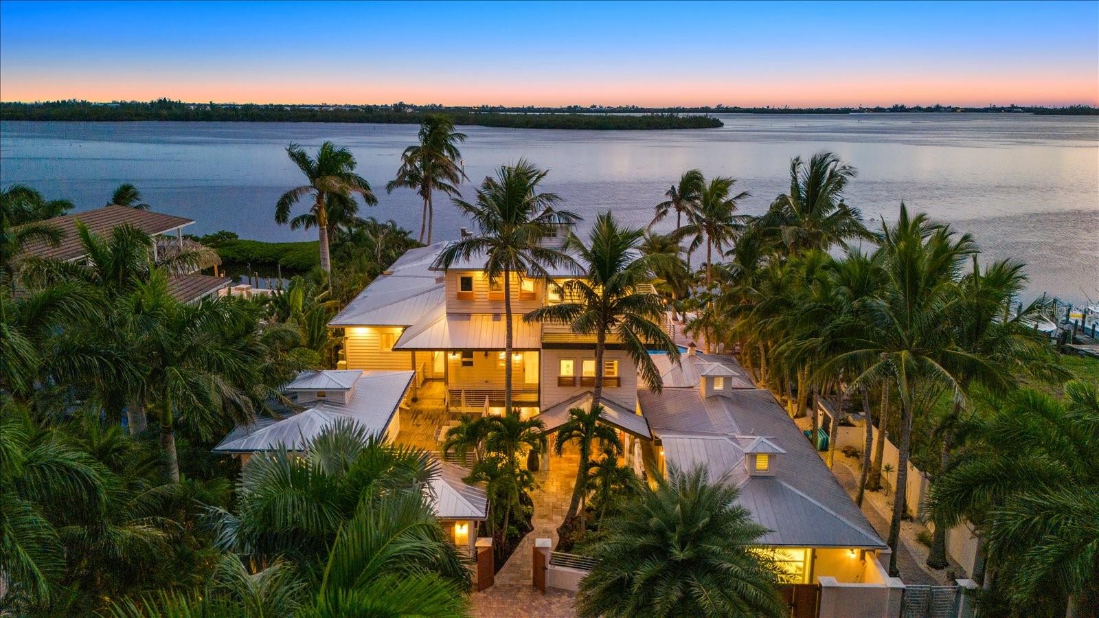 BAY BEACH - Residential