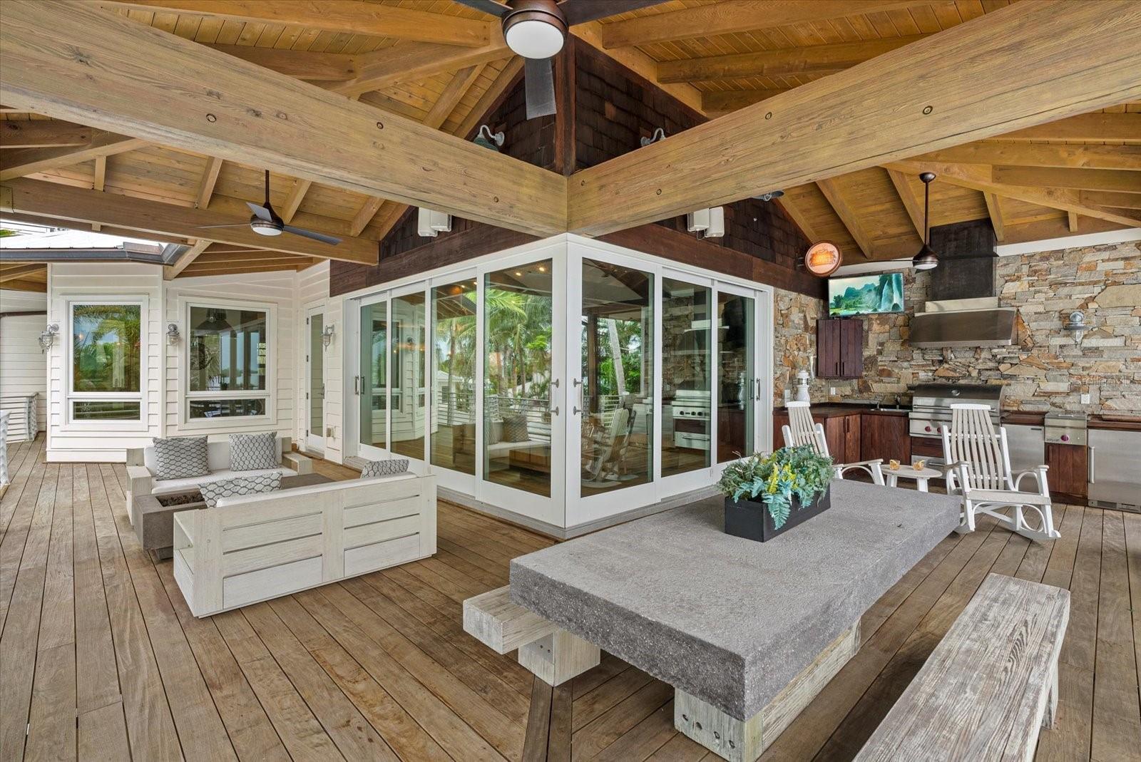 BAY BEACH - Residential