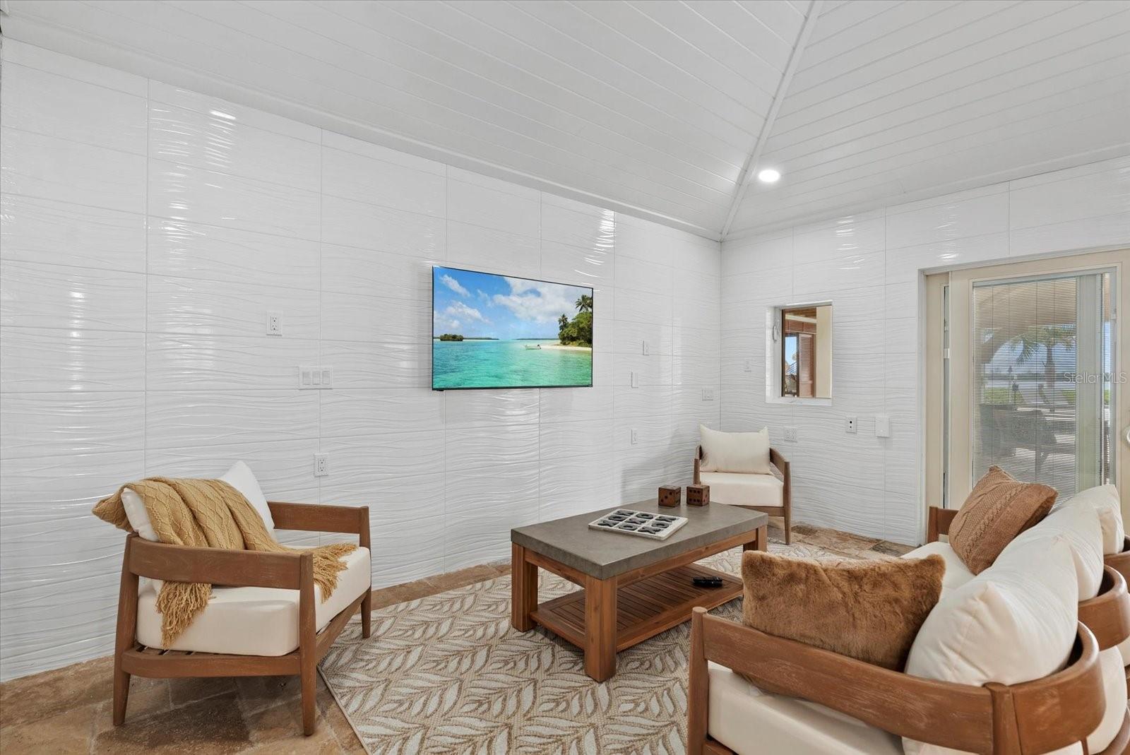 BAY BEACH - Residential
