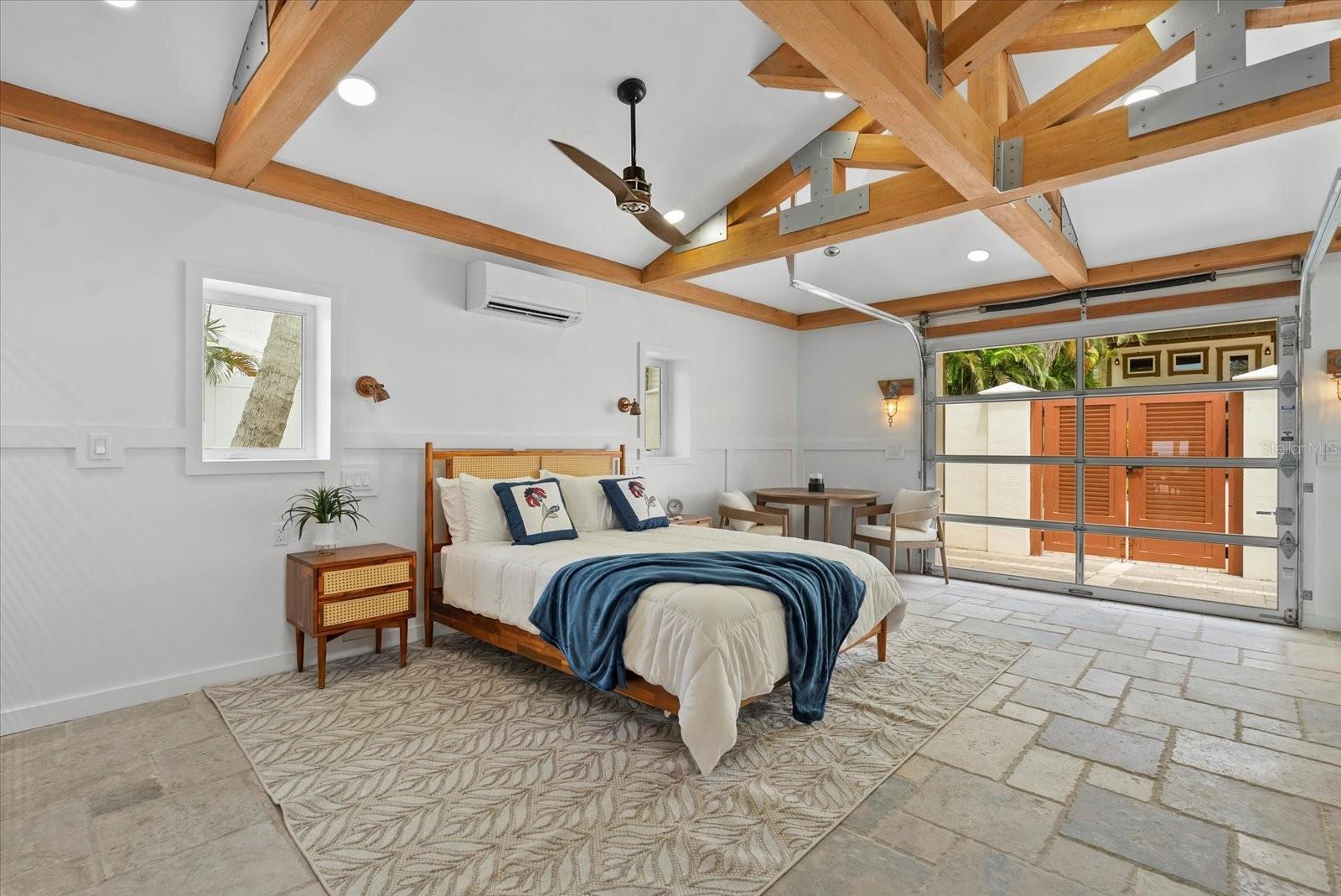 BAY BEACH - Residential