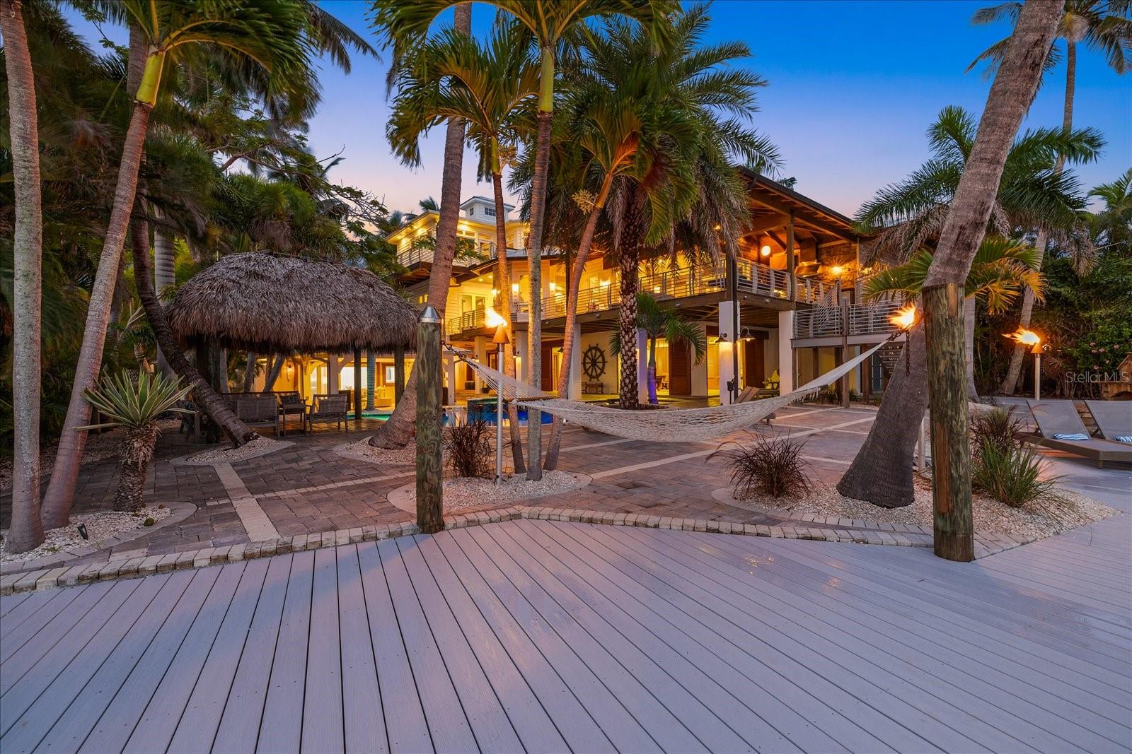 BAY BEACH - Residential
