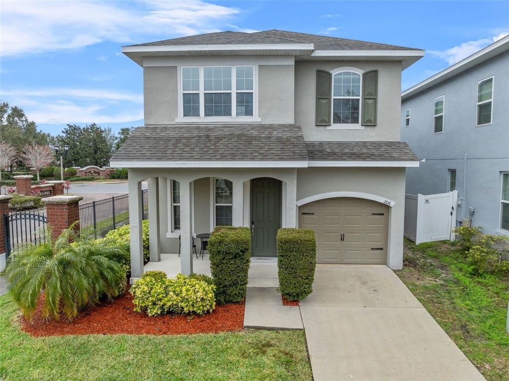 Photo of 206 Aberdeen Street, Davenport, FL 33896 (MLS # O6386930)