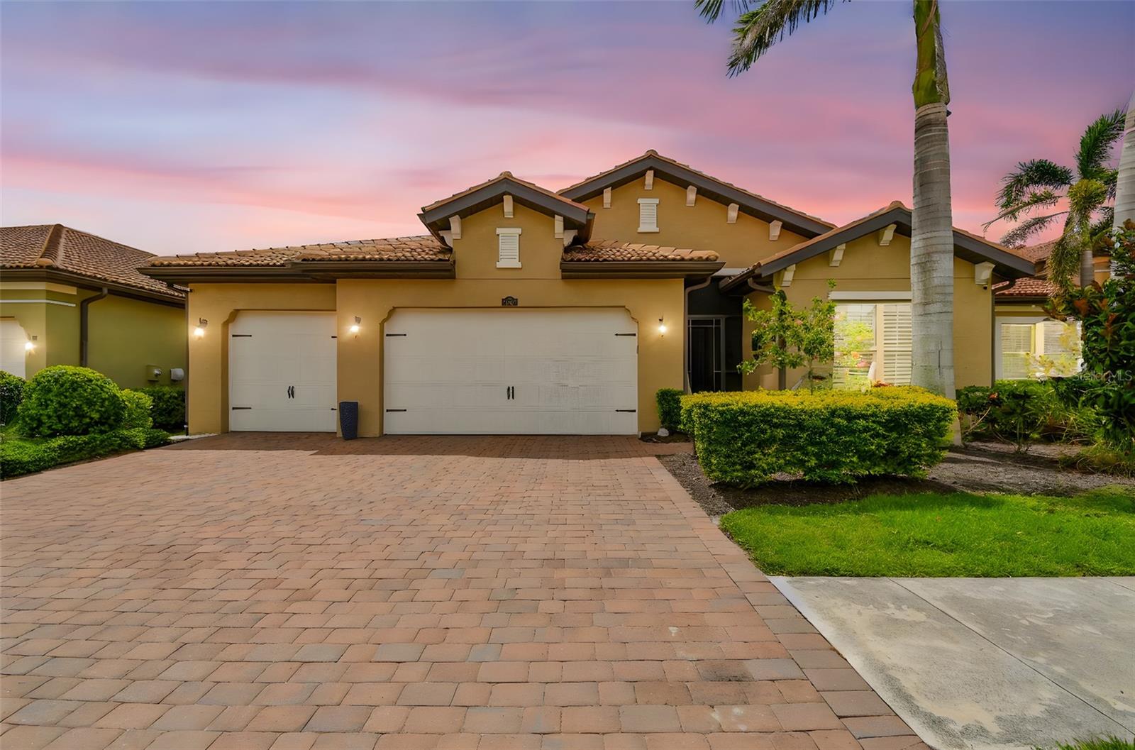 222 TOSCAVILLA BOULEVARD