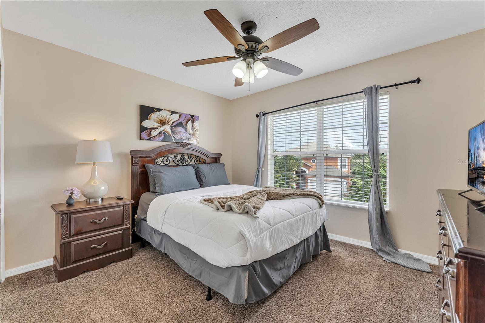 EMERALD ISLAND RESORT PH 5B - Residential Lease