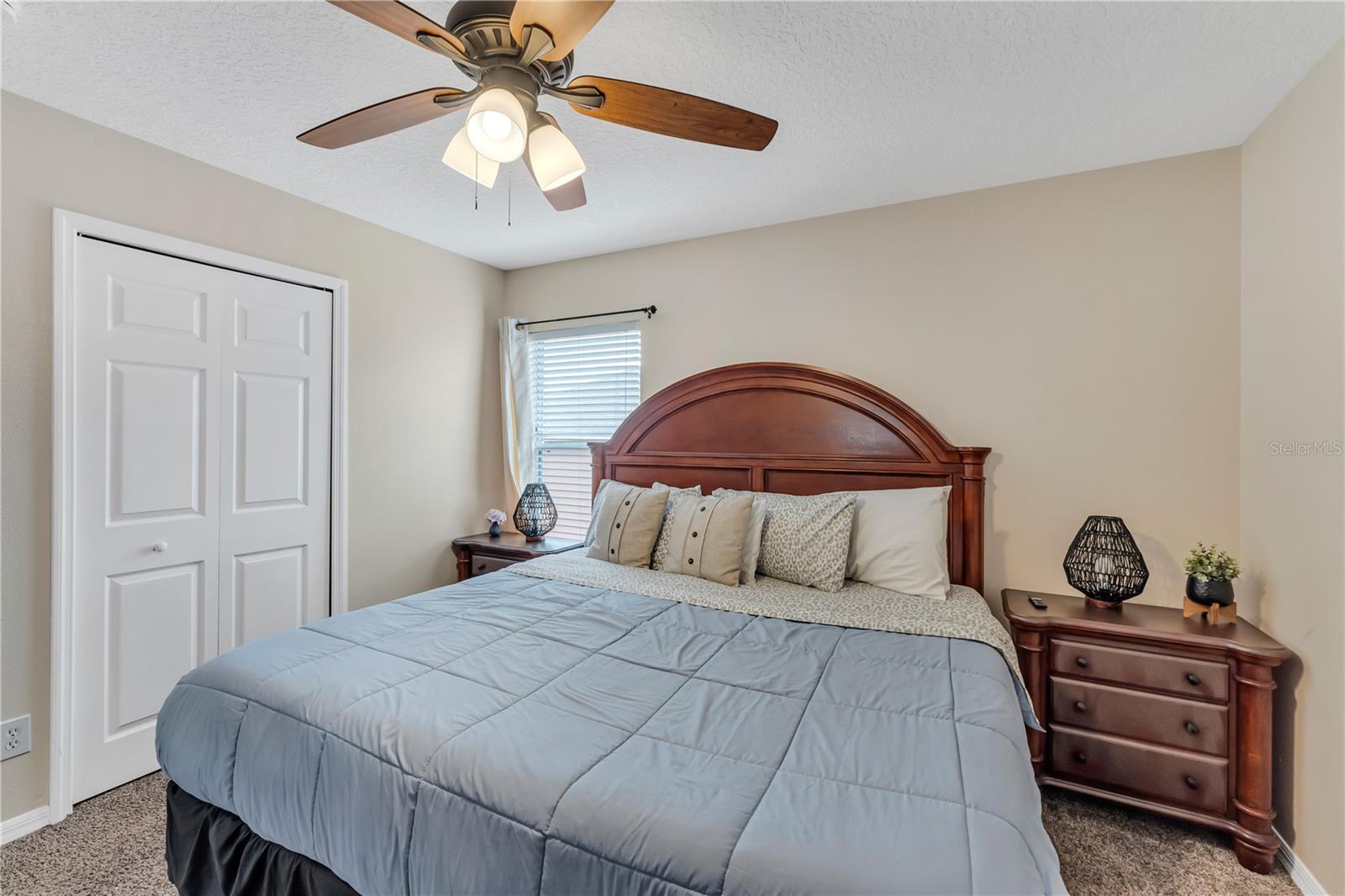 EMERALD ISLAND RESORT PH 5B - Residential Lease