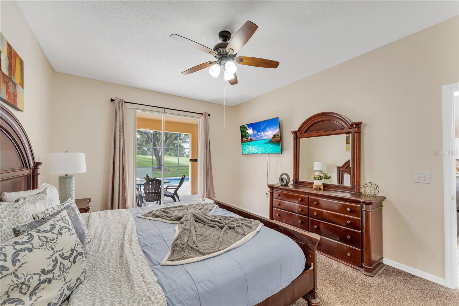 EMERALD ISLAND RESORT PH 5B - Residential Lease