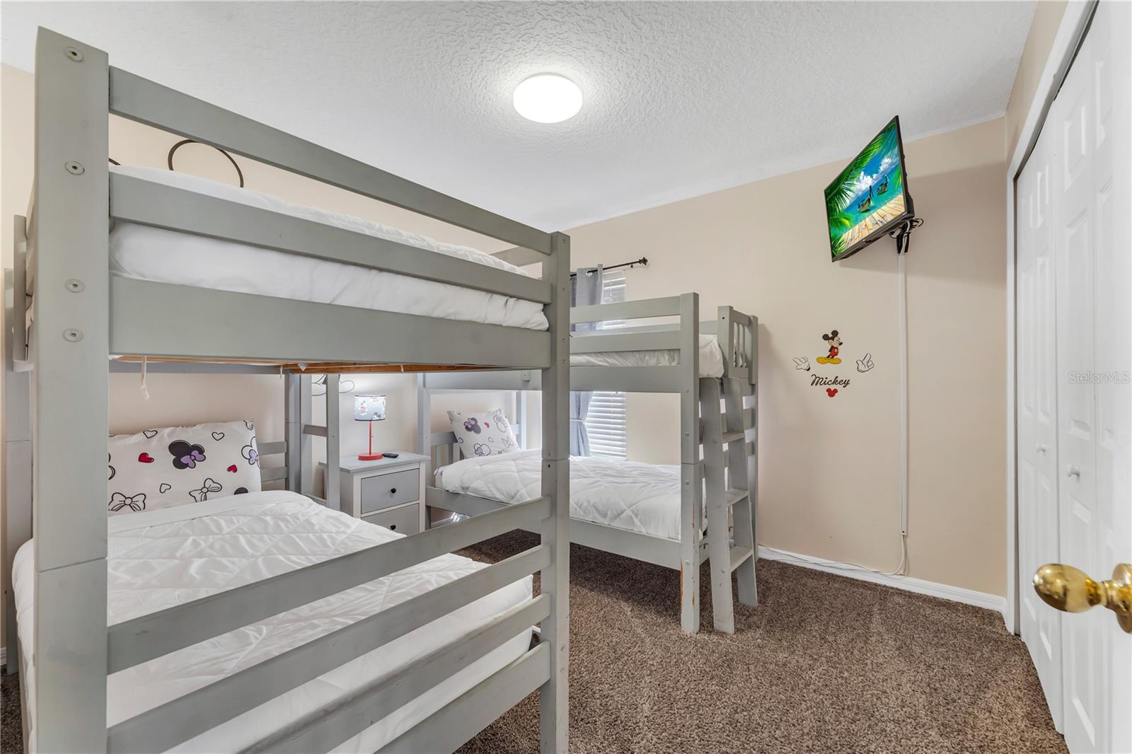 EMERALD ISLAND RESORT PH 5B - Residential Lease