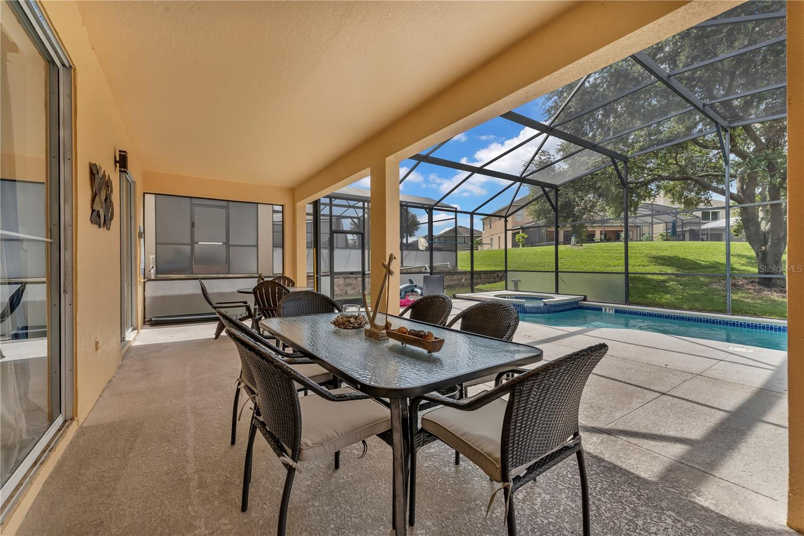 EMERALD ISLAND RESORT PH 5B - Residential Lease