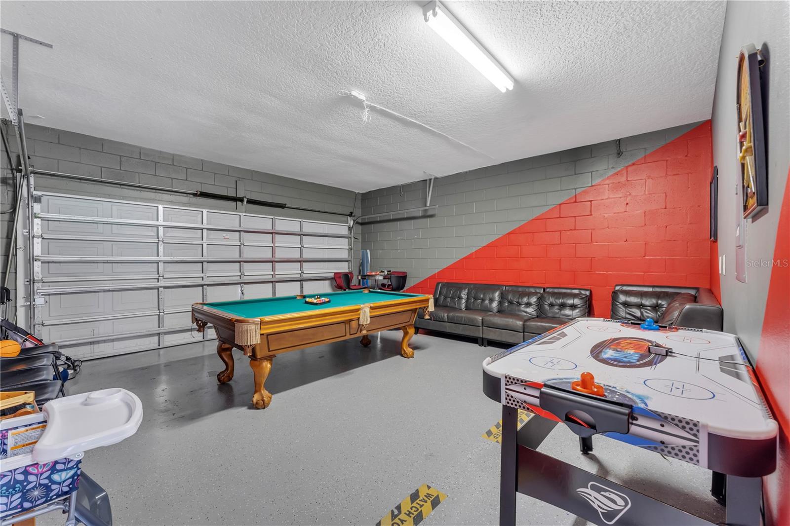 EMERALD ISLAND RESORT PH 5B - Residential Lease