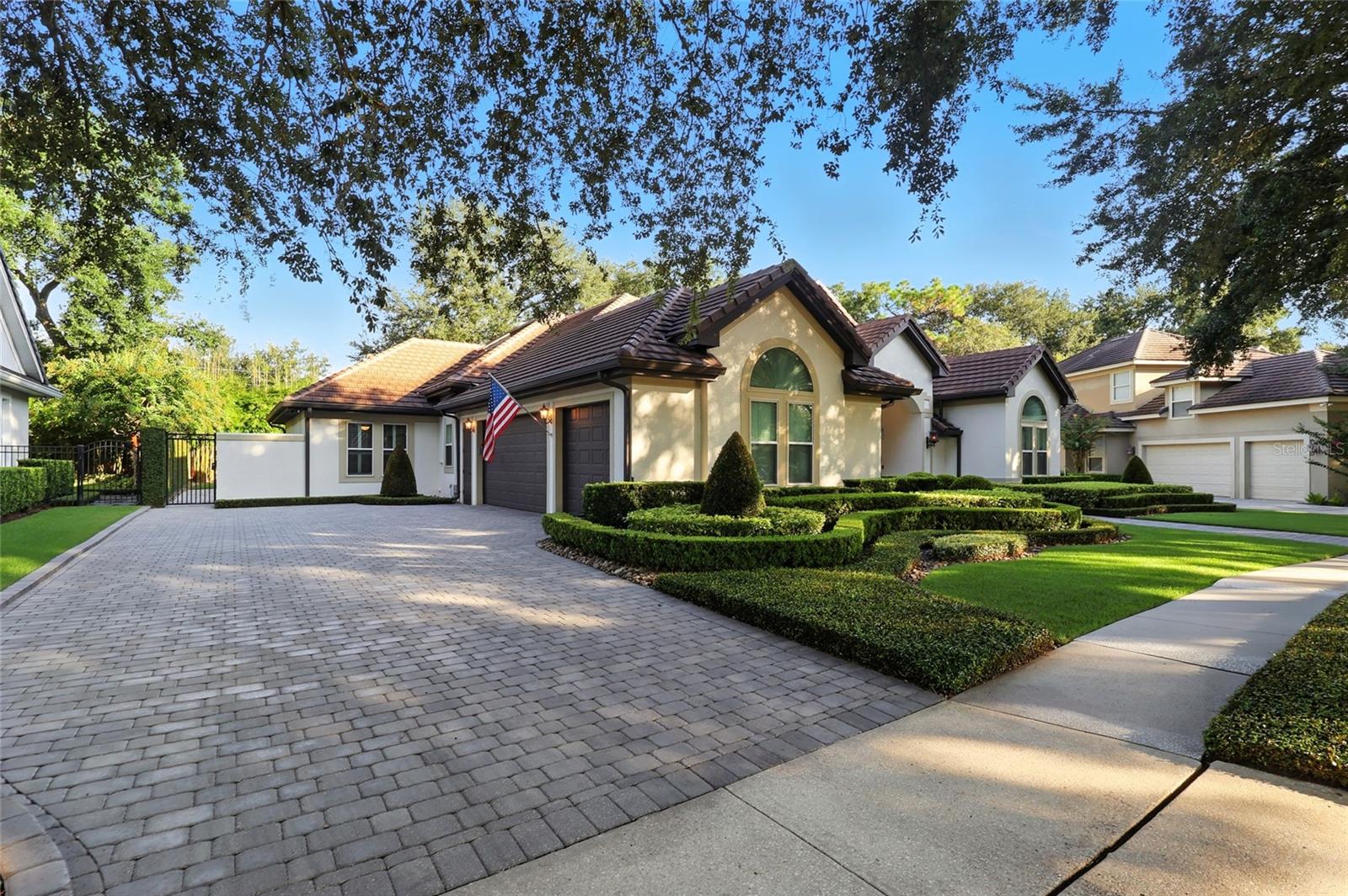 1353 W LAKE COLONY DRIVE