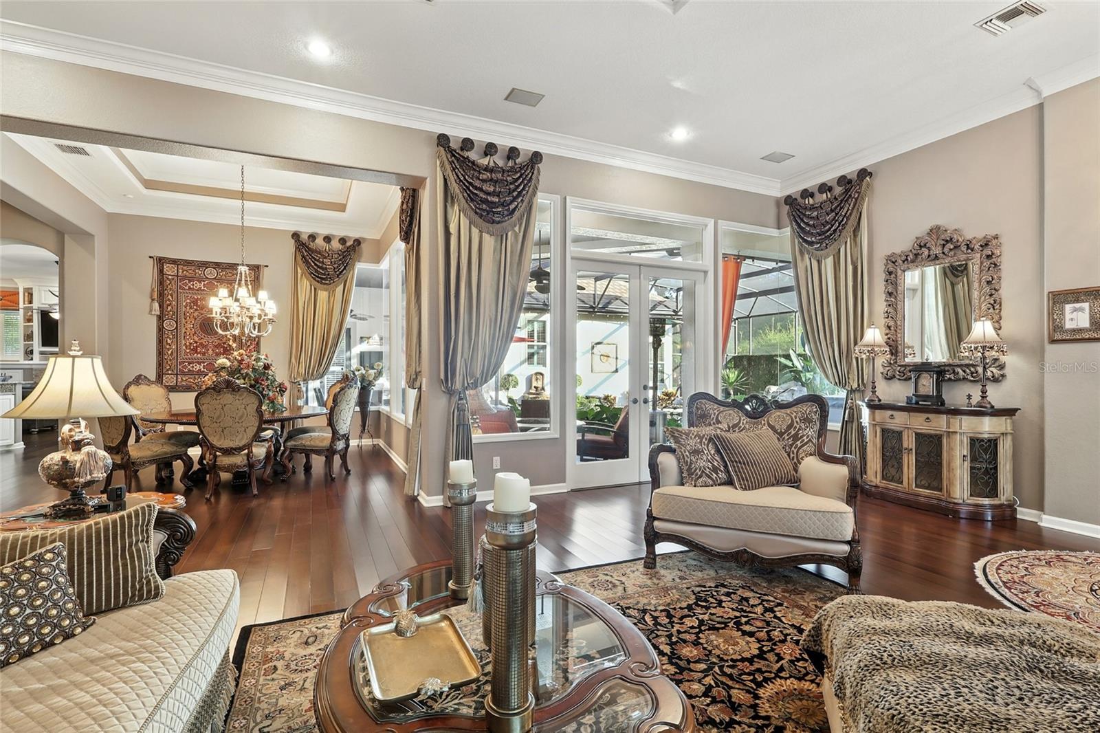 1353 W LAKE COLONY DRIVE