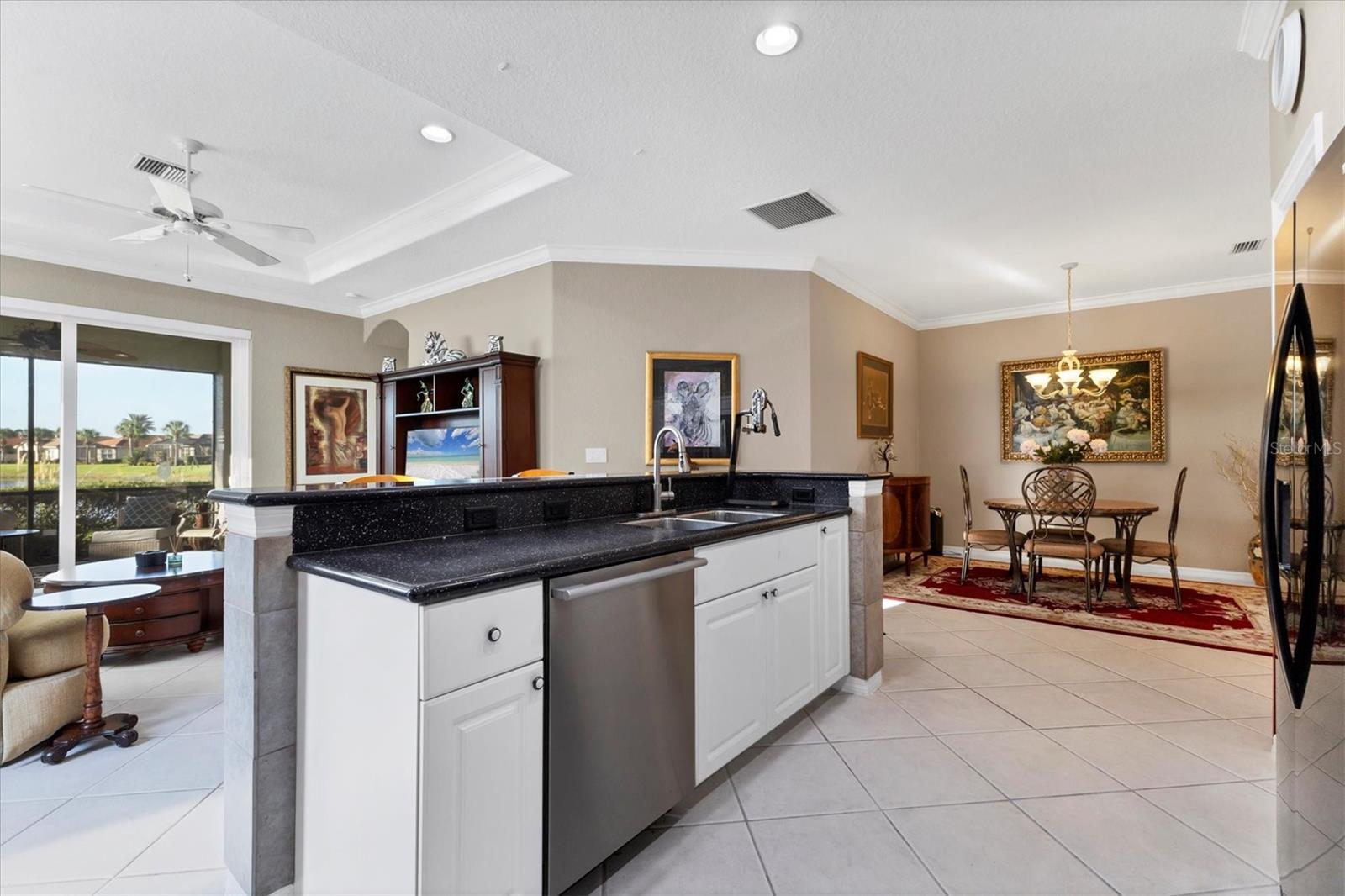 VENETIAN GOLF & RIVER CLUB - Residential Lease