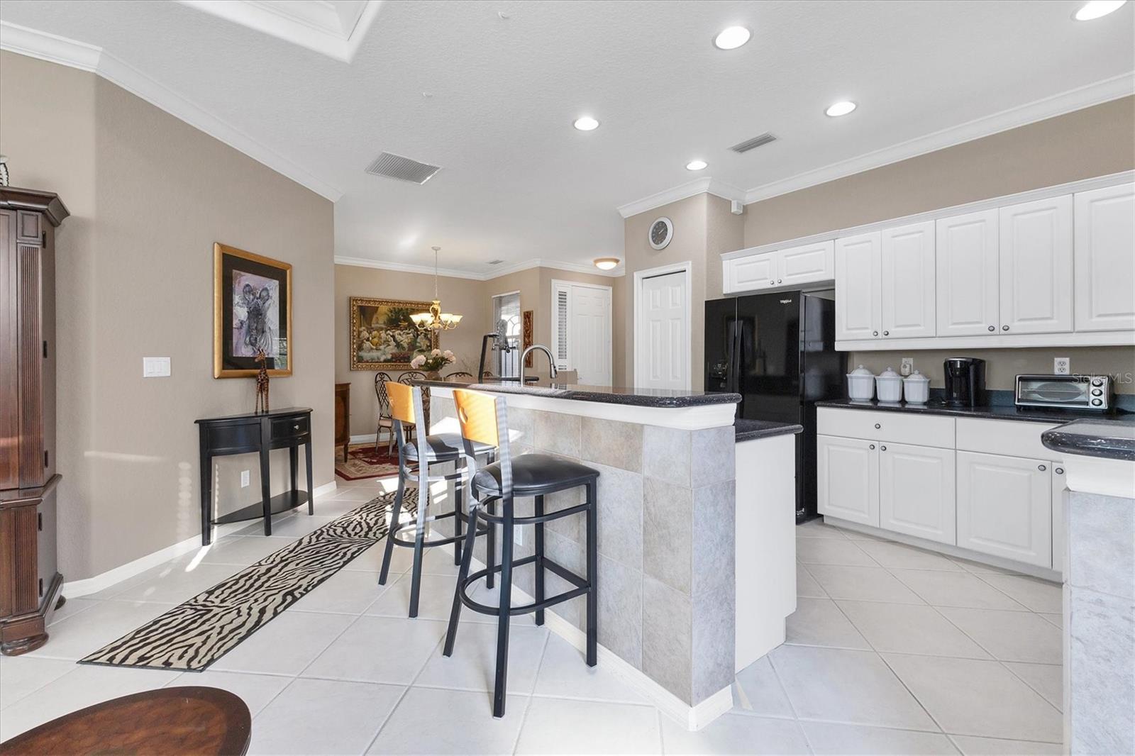 VENETIAN GOLF & RIVER CLUB - Residential Lease