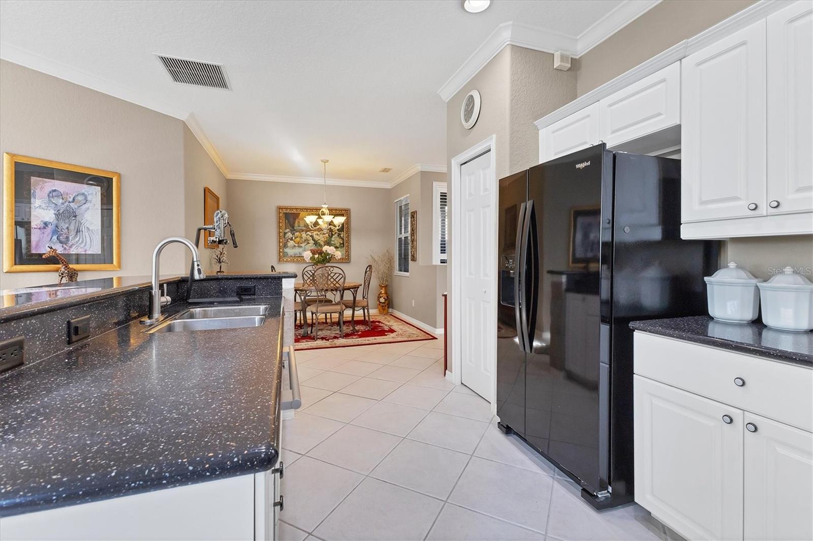 VENETIAN GOLF & RIVER CLUB - Residential Lease
