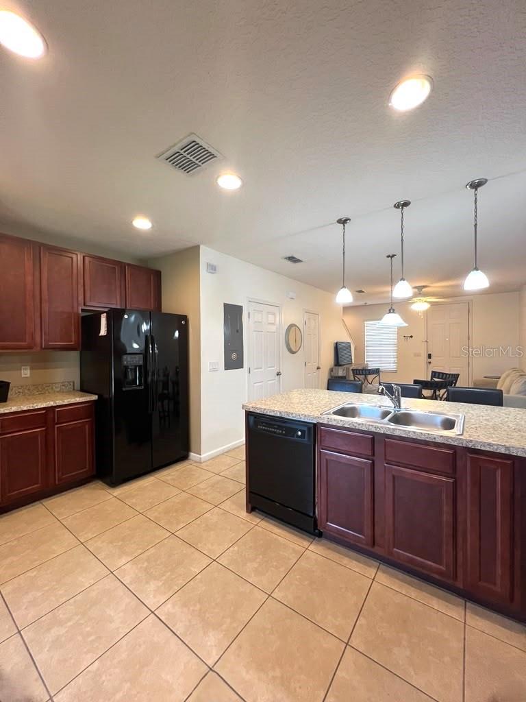1162 CHELSEA DRIVE